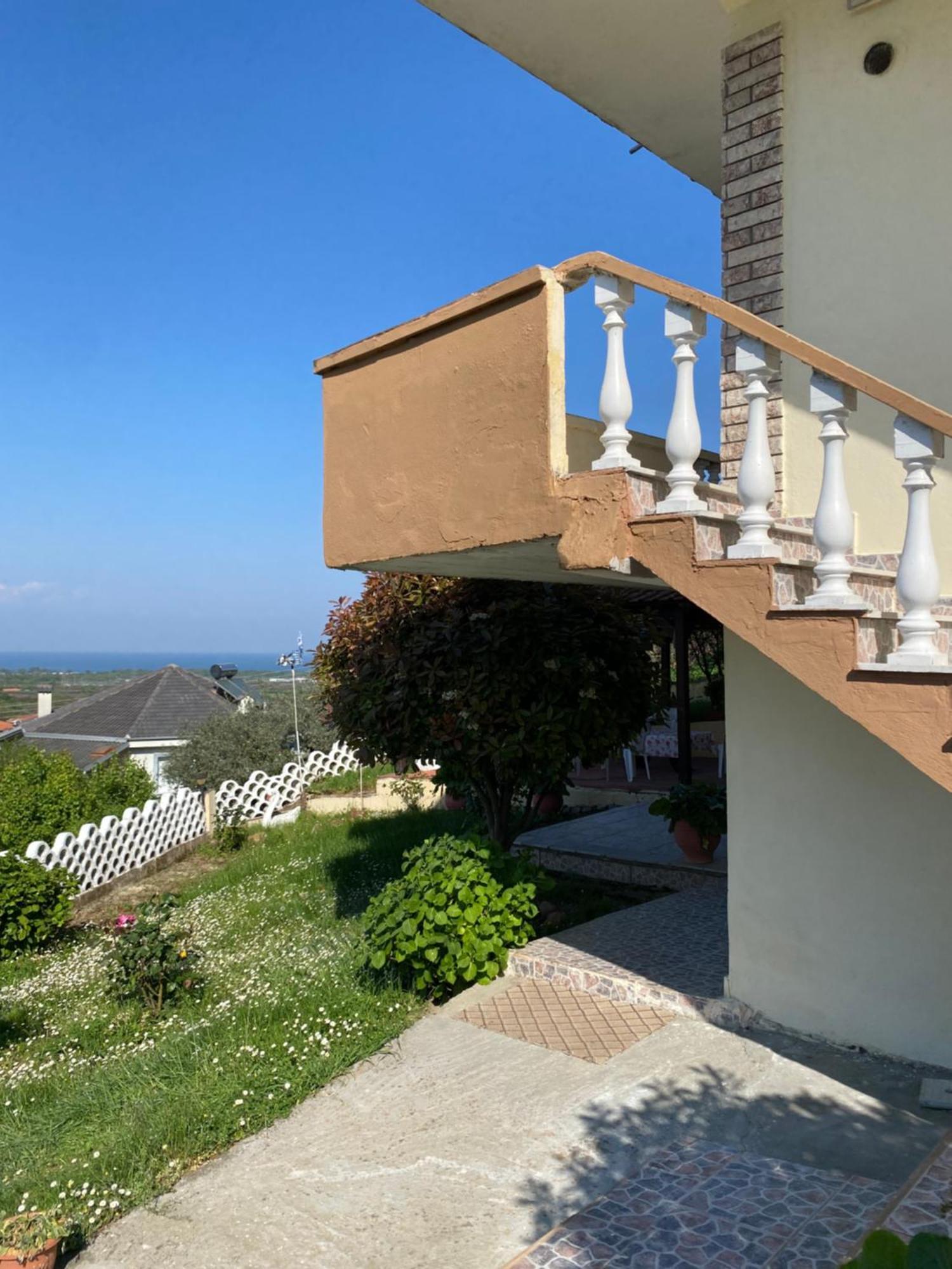 Eυχάριστο Εξοχικό Με Όμορφη Θέα Villa สโกตินา ภายนอก รูปภาพ